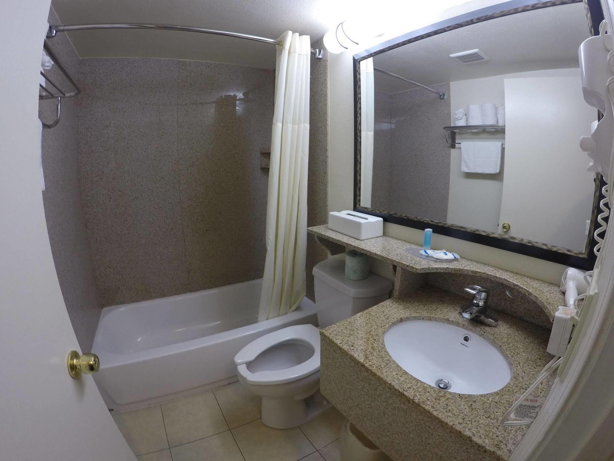 Rodeway Inn Point Pleasant Beach エクステリア 写真